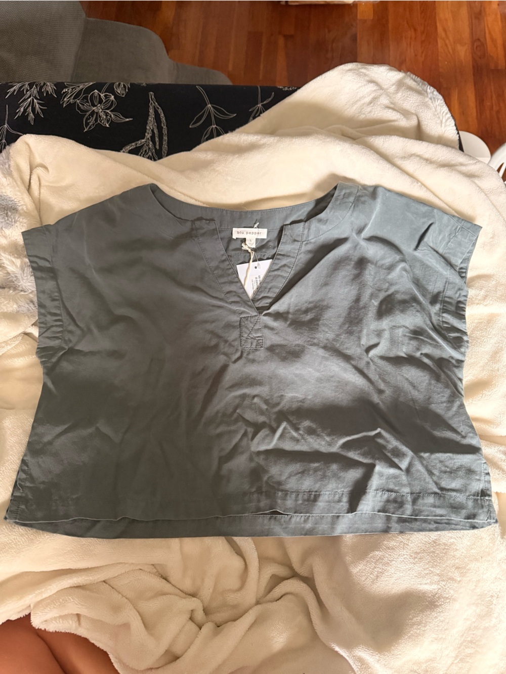 Blu Pepper women shirt - Light Gray